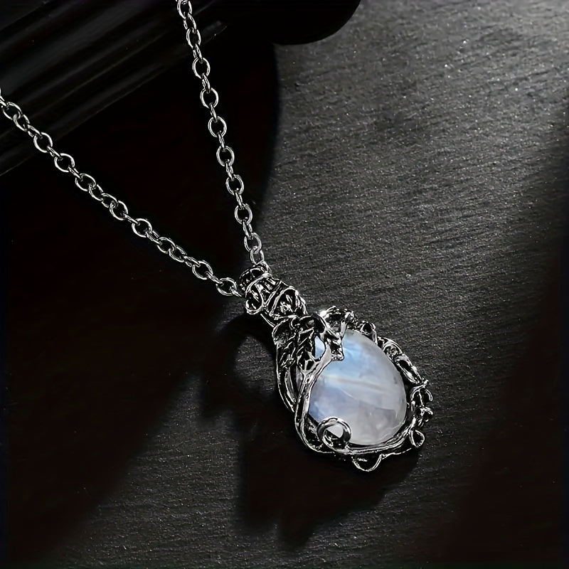 1pc Exquisite Moonstone Pendant Necklace