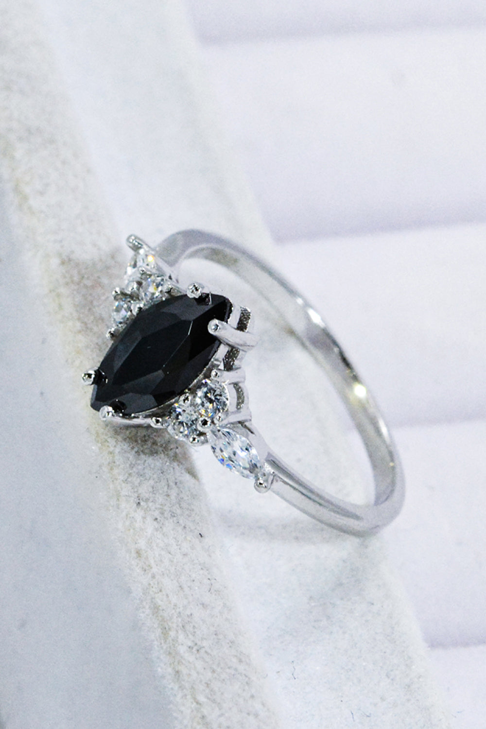 925 Sterling Silver Black Agate Ring - Treasured Gift's & More