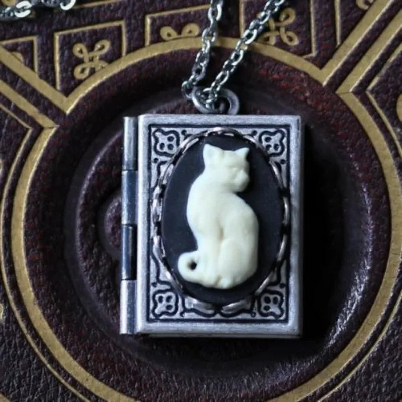 Gothic Cat Cameo Pendant Necklaces