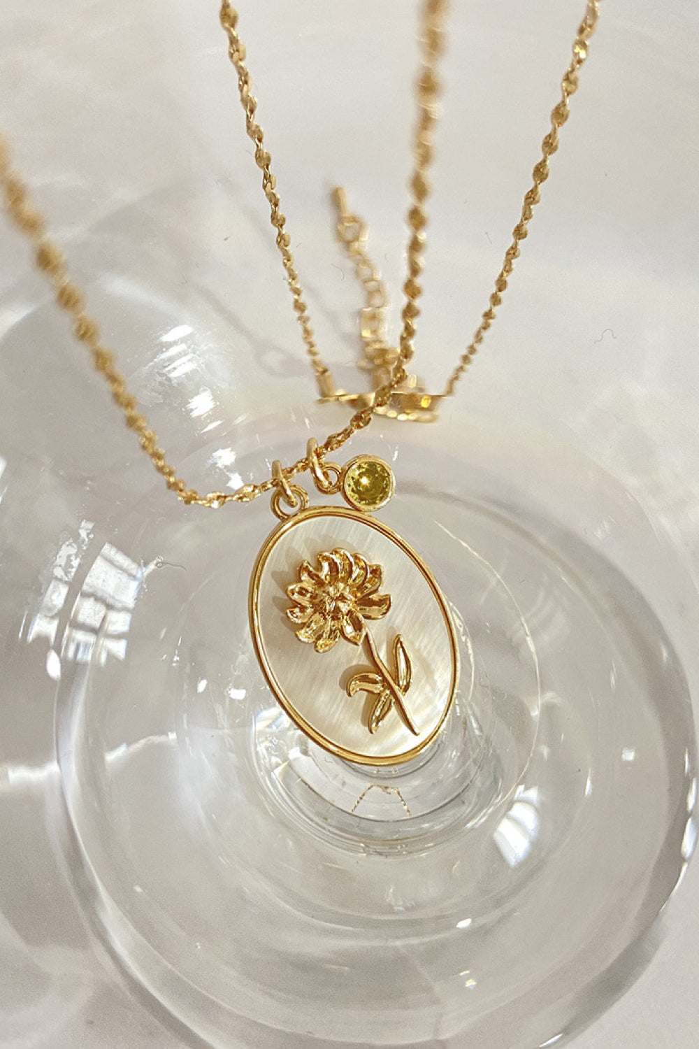 Flower Shell Pendant Copper Necklace - Treasured Gift's & More