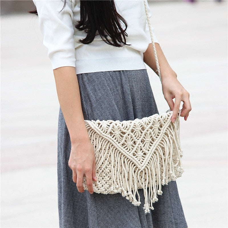 Tassel straw bag large clamshell cotton hand-woven Bag