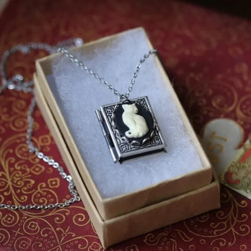 Gothic Cat Cameo Pendant Necklaces