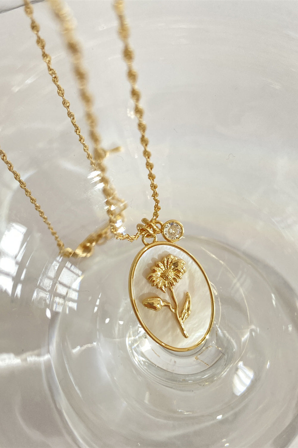 Flower Shell Pendant Copper Necklace - Treasured Gift's & More