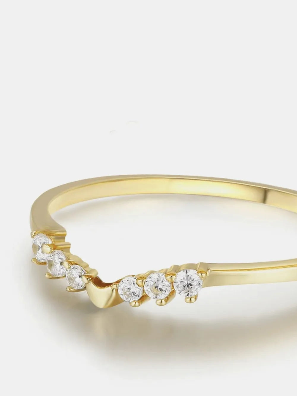 925 Sterling Silver Inland Zircon Ring - Treasured Gift's & More